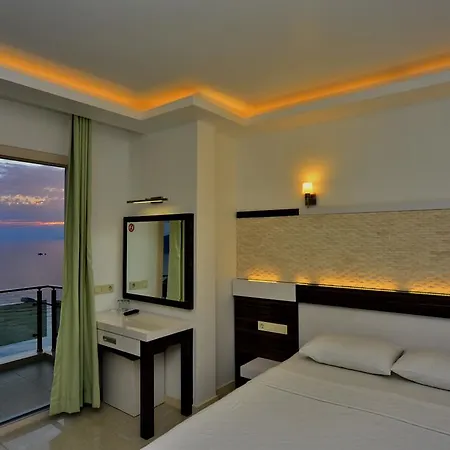 Maki فندق كاس