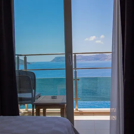 Hotel Maki